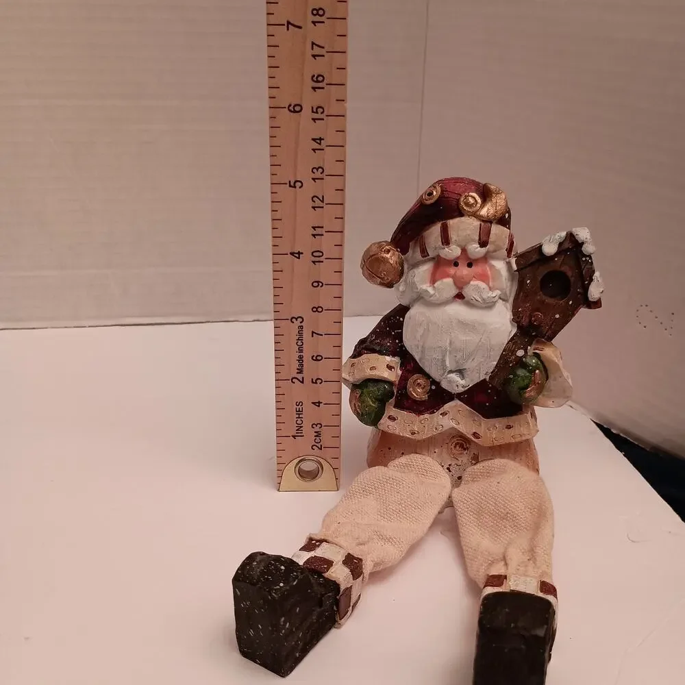 4 Old World Santas, Christmas Decorations, Resin, 1 Vintage Great Pre-owned Cond